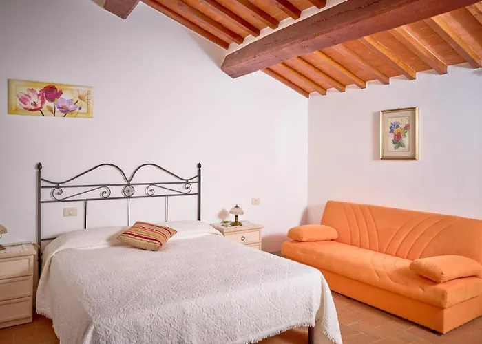 Casale Donatelli Vila